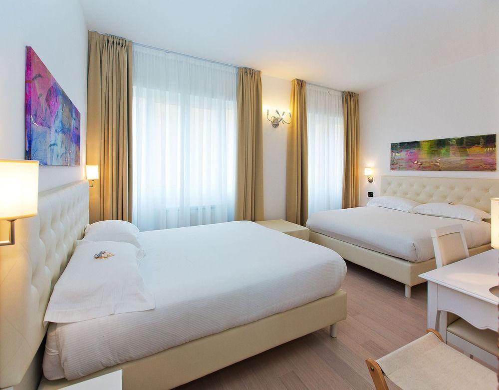 Hotel Maine Finale Ligure Luaran gambar